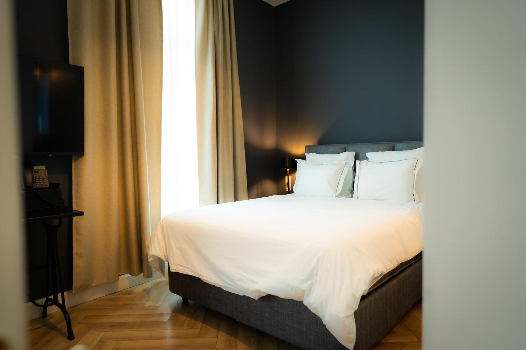 Hotel Grand Place Mons Exterior photo
